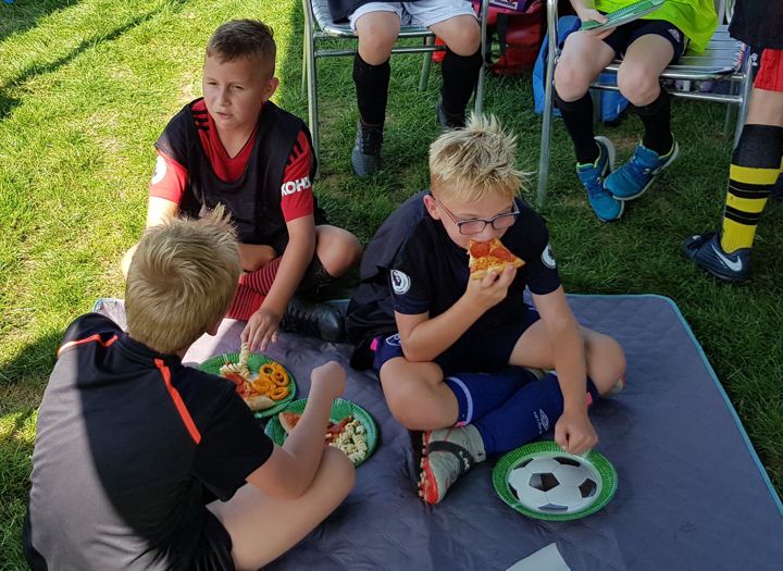 Soccer Stars parties photo